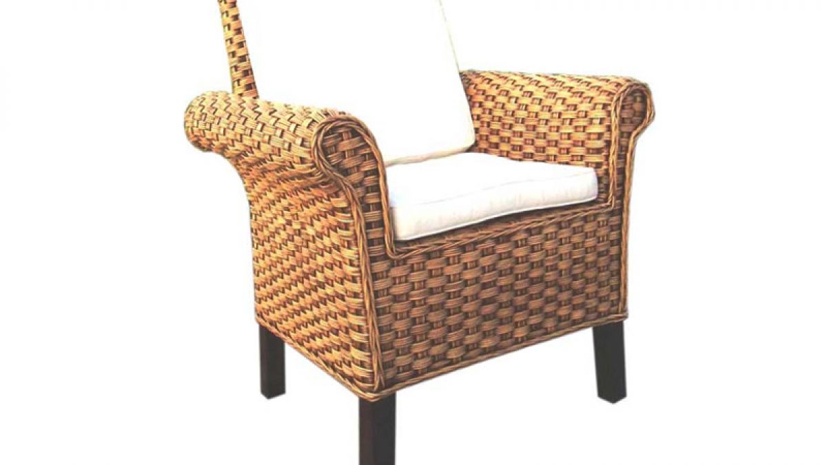 pier one banana chair